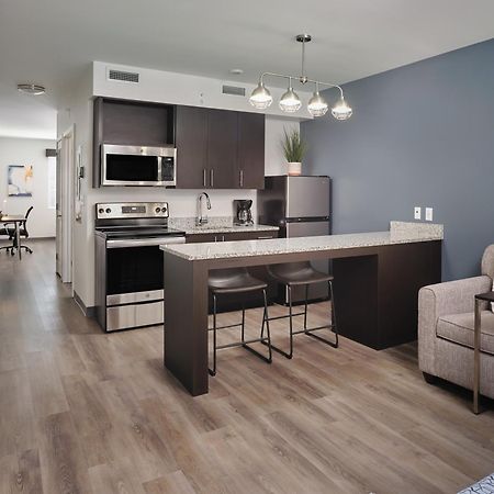Stayapt Suites Port Arthur Esterno foto